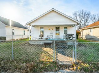 1011 Center St, Seymour, IN 47274