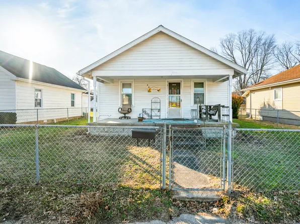 1011 Center St, Seymour, IN 47274