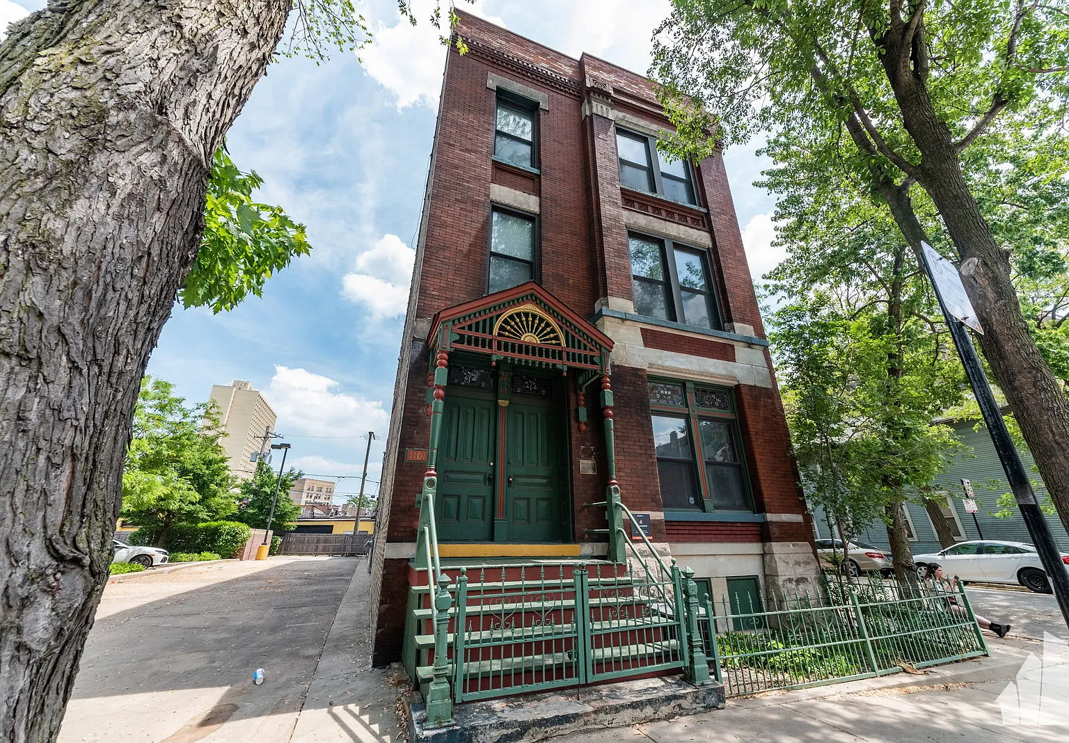 1 bed, 1.0 bath, $2,195 — Photo 1