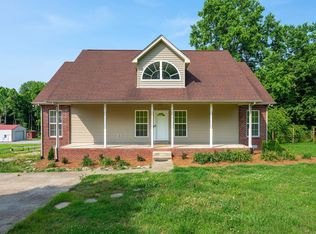 2789 Highway 12 N, Chapmansboro, TN 37035