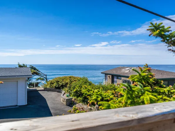 1322 SW Coast Ave, Lincoln City, OR 97367