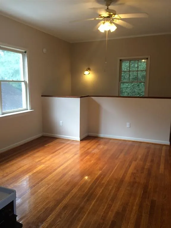 1 bed, 1.0 bath, 950 sqft, $1,250 — Photo 3