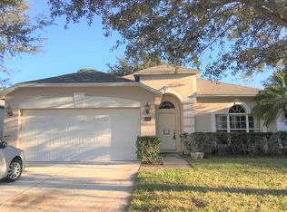 3845 Andover Cay Blvd, Orlando, FL 32825