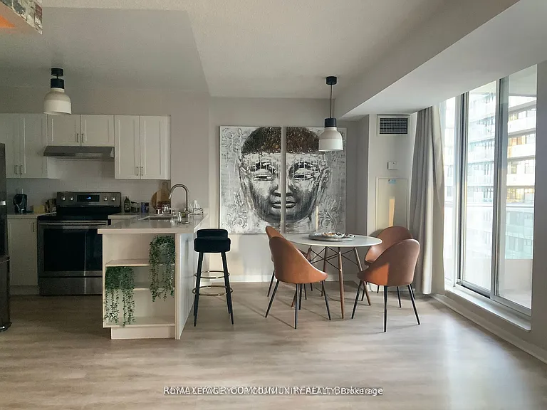 76 Shuter St #1307 — Photo 9