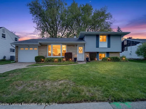 2200 Bolley Dr, Lansing, MI 48912