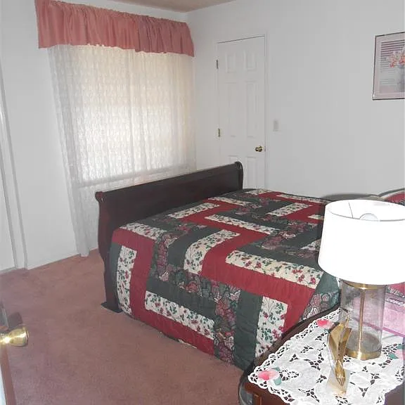 21239 Gaylord Ave — Photo 17