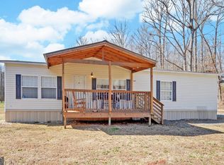 658 N Hicks Rd, Toccoa, GA 30577