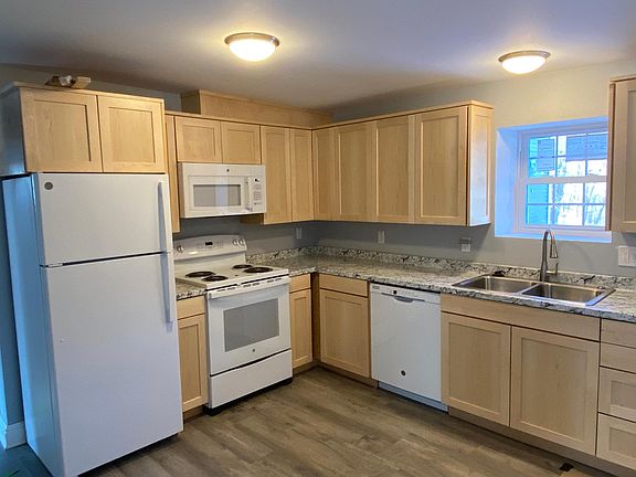 3rd image of 1440 Pequot Trl Floor A-1