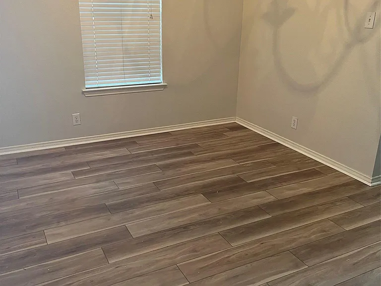 214 Winter St — Photo 3