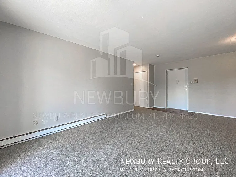 1459 Poplar St #10 — Photo 9