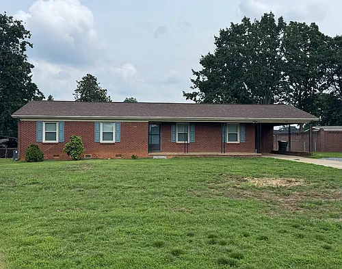 310 Scotland Dr Photo 1