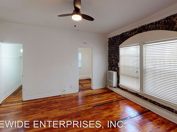 2nd image of 109 S Normandie Ave APT 109