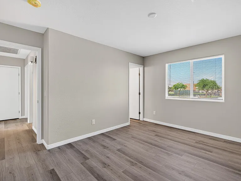 3624 N 106th Ln — Photo 22