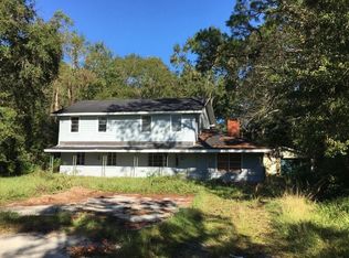 1230 Shore Acres Dr, Mobile, AL 36605