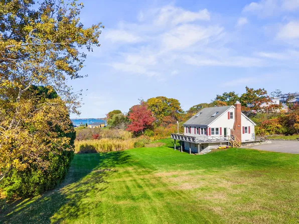 1980 Harpswell Island Road, Harpswell, ME 04003