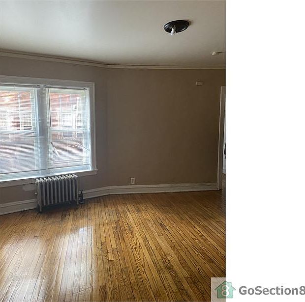 1st image of 7750 S Kingston Ave #1