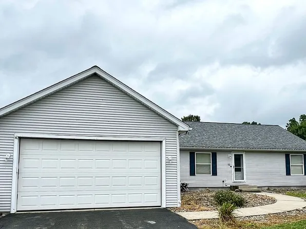 15 Tami Ct, Cortland, OH 44410