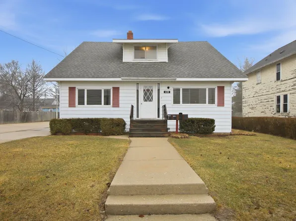 430 Bridge Ave #4, Alma, MI 48801