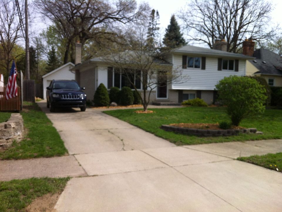 1st image of 42522 Lakeland Ct
