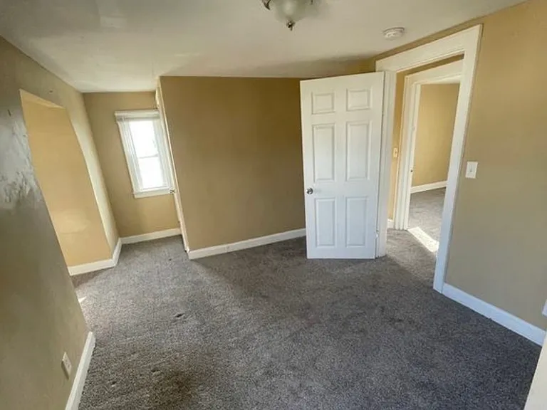 3236 Walnut St — Photo 9