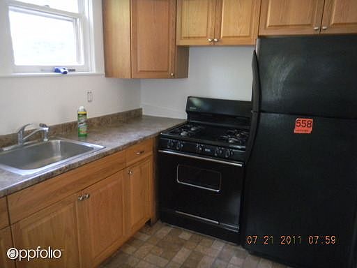 2nd image of 326 N Madison St