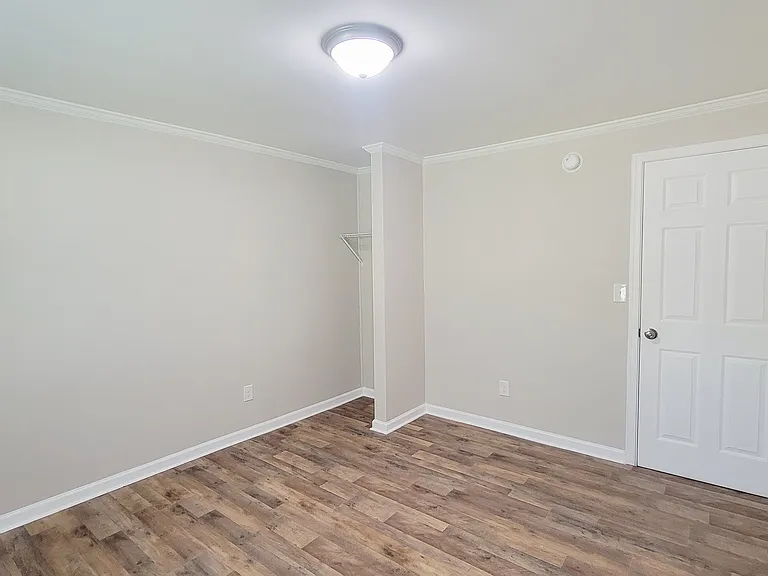 259 Dorothy St — Photo 14