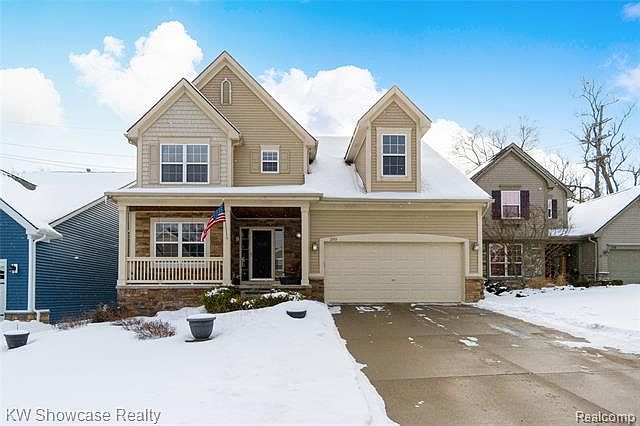 1st image of 205 Turnberry Ct