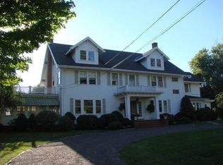 56 Berkeley St, Reading, MA 01867