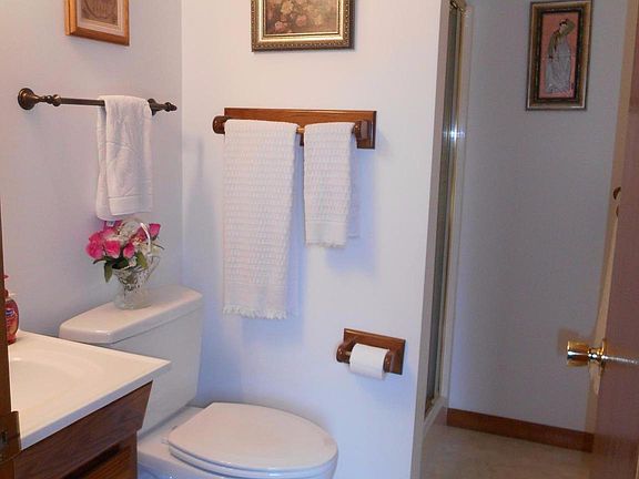 5th image of 29891 Grasswell Dr