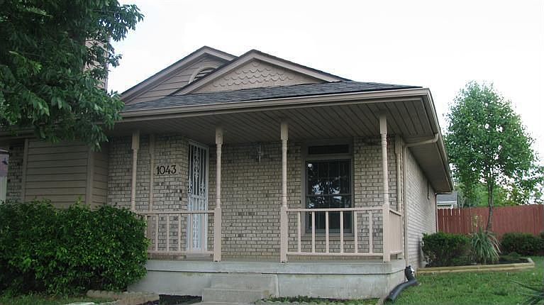 1st image of 1043 Trent Blvd