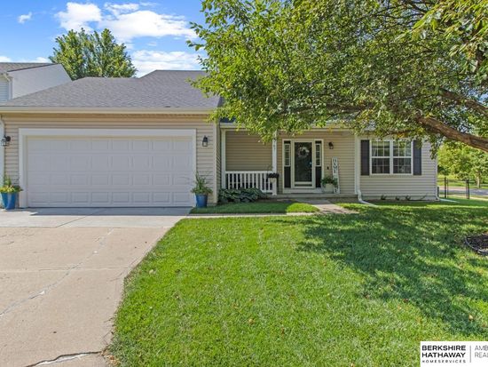 14767 Ames Ave, Omaha, NE 68116