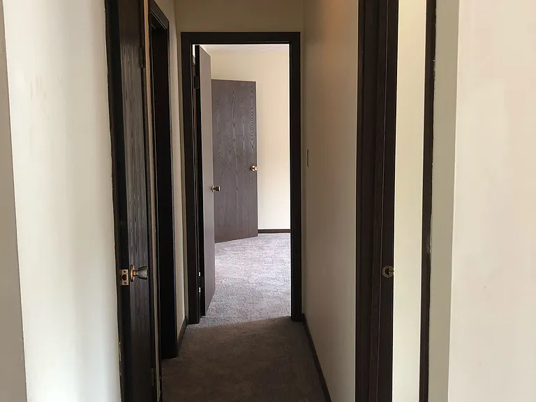 285 Ellis Ave — Photo 11
