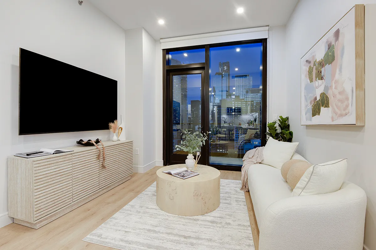 45-19 Davis Street 11D