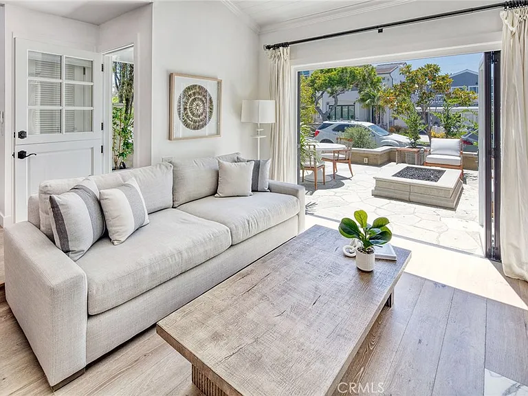 705 Larkspur Ave — Photo 11