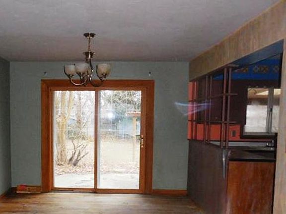 4th image of 424 Softwood Dr