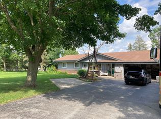 W210N11190 Mountbrooke Dr, Germantown, WI 53022