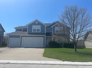 2553 SW Golden Eagle Rd, Lees Summit, MO 64082