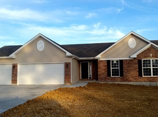 59 Stone Bridge Dr, Moscow Mills, MO 63362