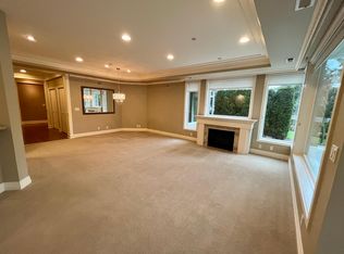10055 Meydenbauer Way SE APT 3, Bellevue, WA 98004