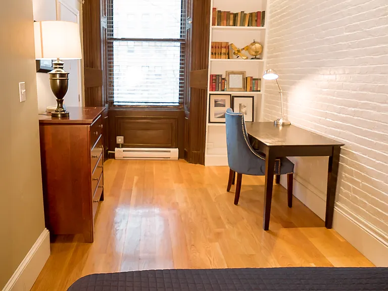 113 Beacon St #6FV — Photo 11