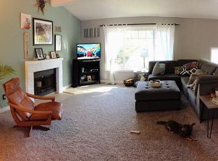 10493 SW Woods St, Portland, OR 97225