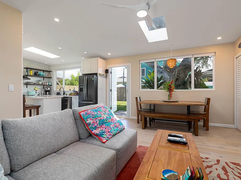 425 N Kalaheo Ave — Photo 5