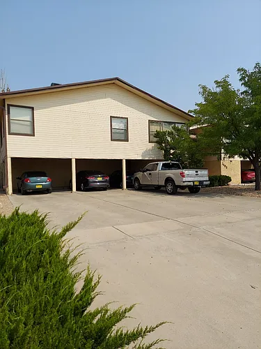 2401 S Sunset Ave Photo 1