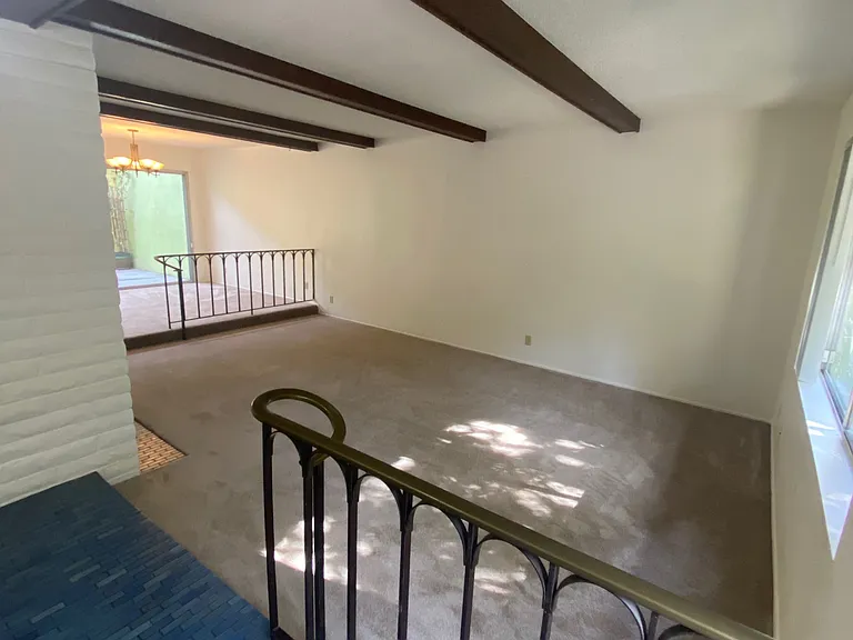 4319 Collwood Ln — Photo 2