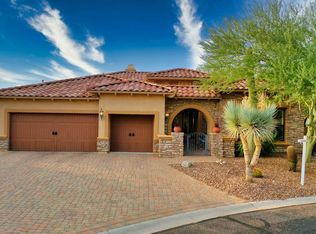 8010 E Sugarloaf Cir, Mesa, AZ 85207