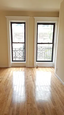 Rented by Domain Properties | media 9