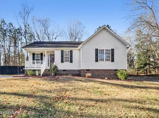 59 Mountain Laurel Ln, Four Oaks, NC 27524