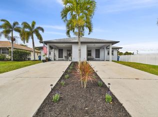 8615 44th Avenue Dr W, Bradenton, FL 34210