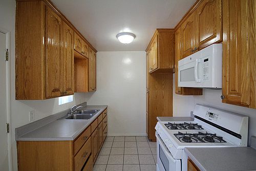3rd image of 205 E Commonwealth Ave APT C