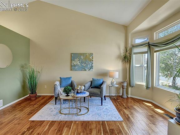5th image of 8275 Ravenel Dr